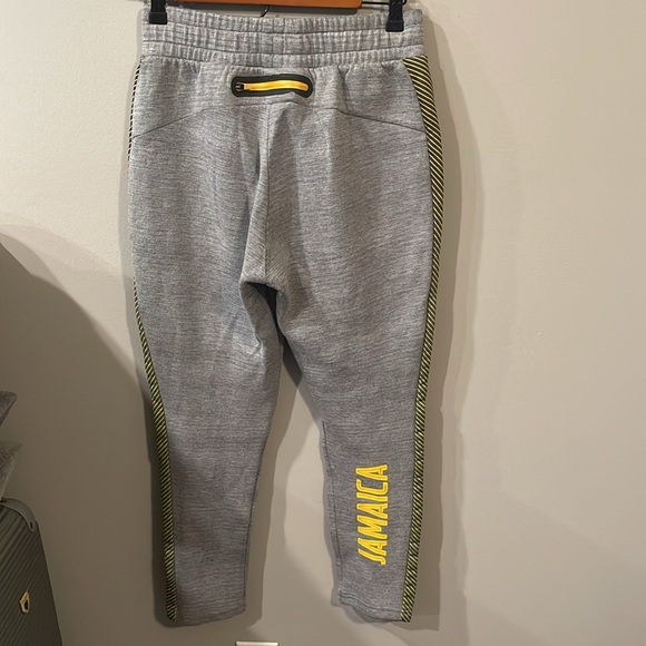 Puma Jamaica’s Olympic memorabilia, size x-small - Picture 3 of 4